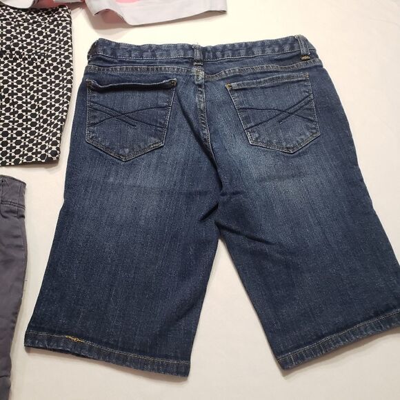 Bundle of 4 Summer Shorts: Brands: H&M, Gap, Aeropostale & Sizes: 0, 00, 1/2 & 4 - Picture 5 of 16
